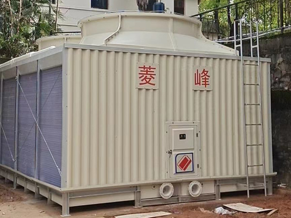 方型冷却塔拼装