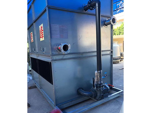 闭式冷却塔组装