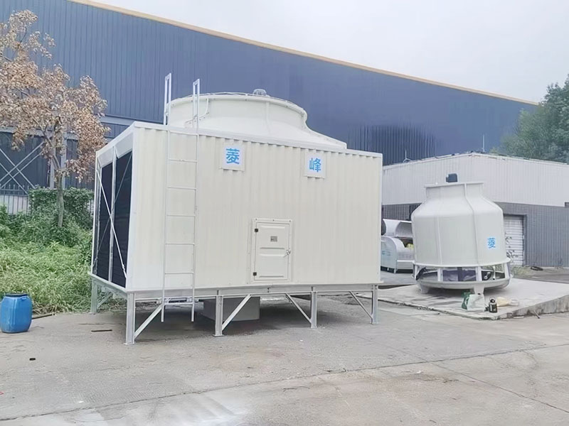 方形玻璃冷却塔